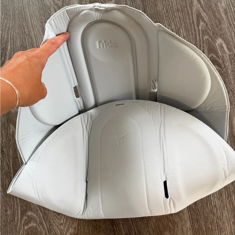 Frida Baby Newborn Support Insert - Light Gray